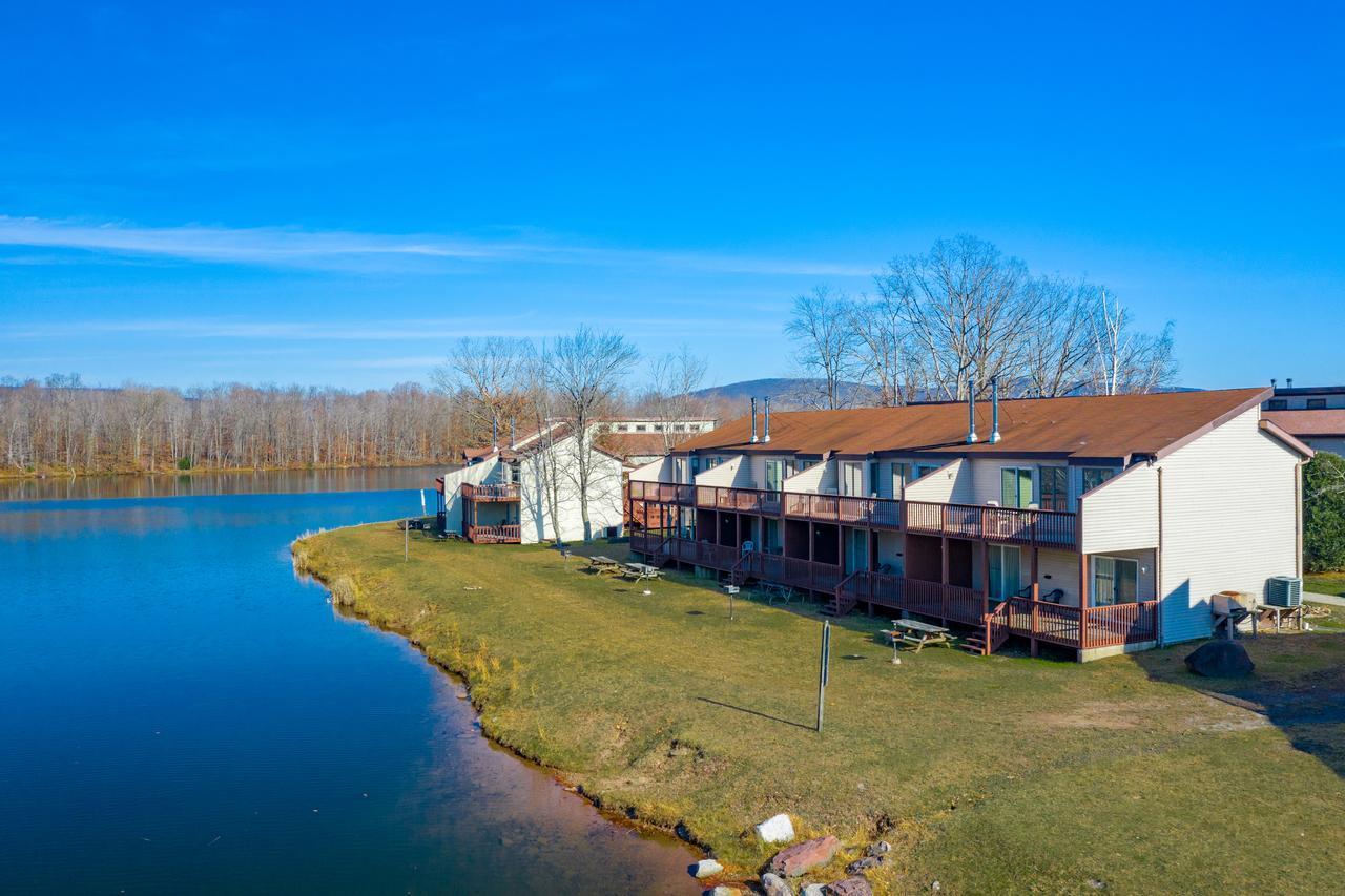Crown Resorts At The Poconos Drums Dış mekan fotoğraf