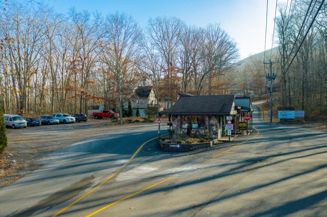 Crown Resorts At The Poconos Drums Dış mekan fotoğraf